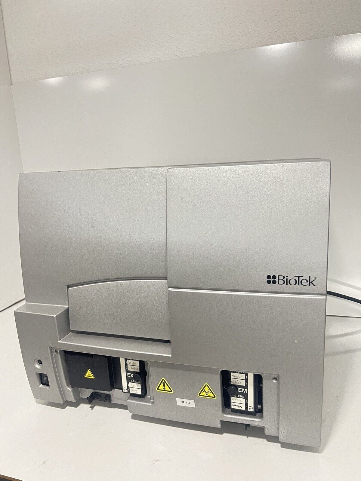 BioTek Instruments - Synergy HT Single Channel Multimode Microplate Reader