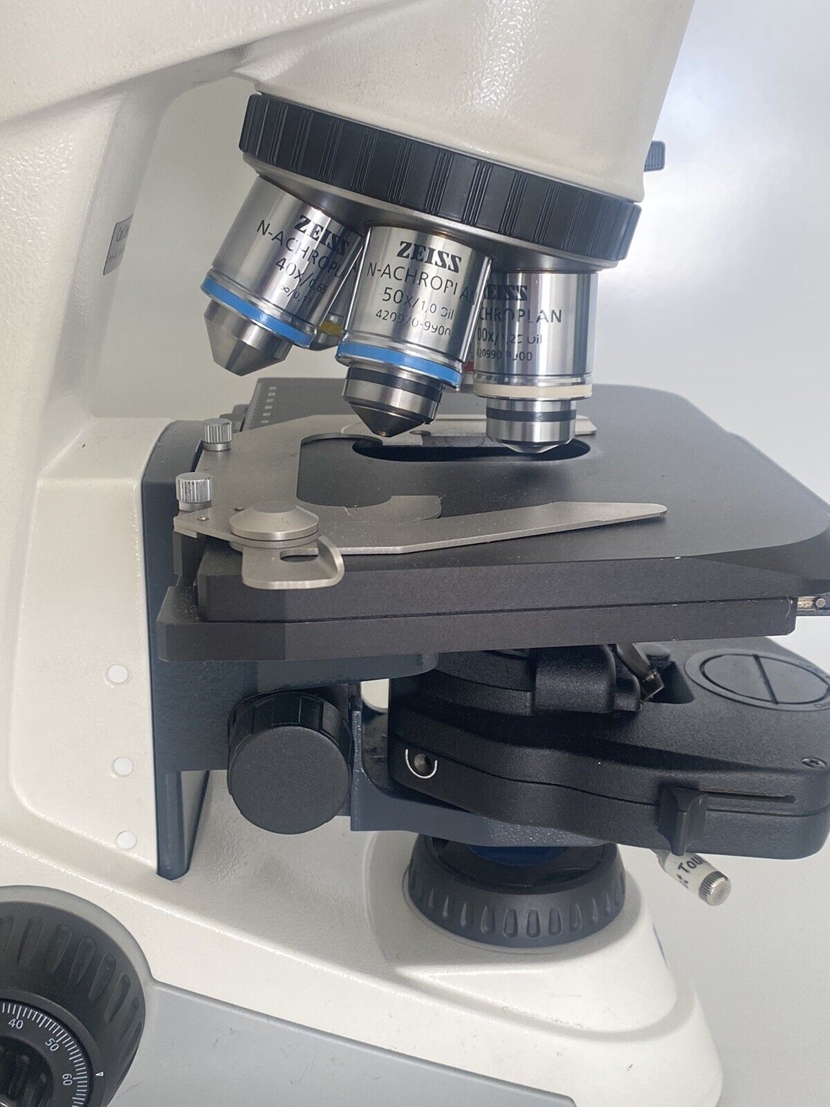 Carl Zeiss Axio Lab. A1 Brightfield/Phase Contrast Ergo Microscope