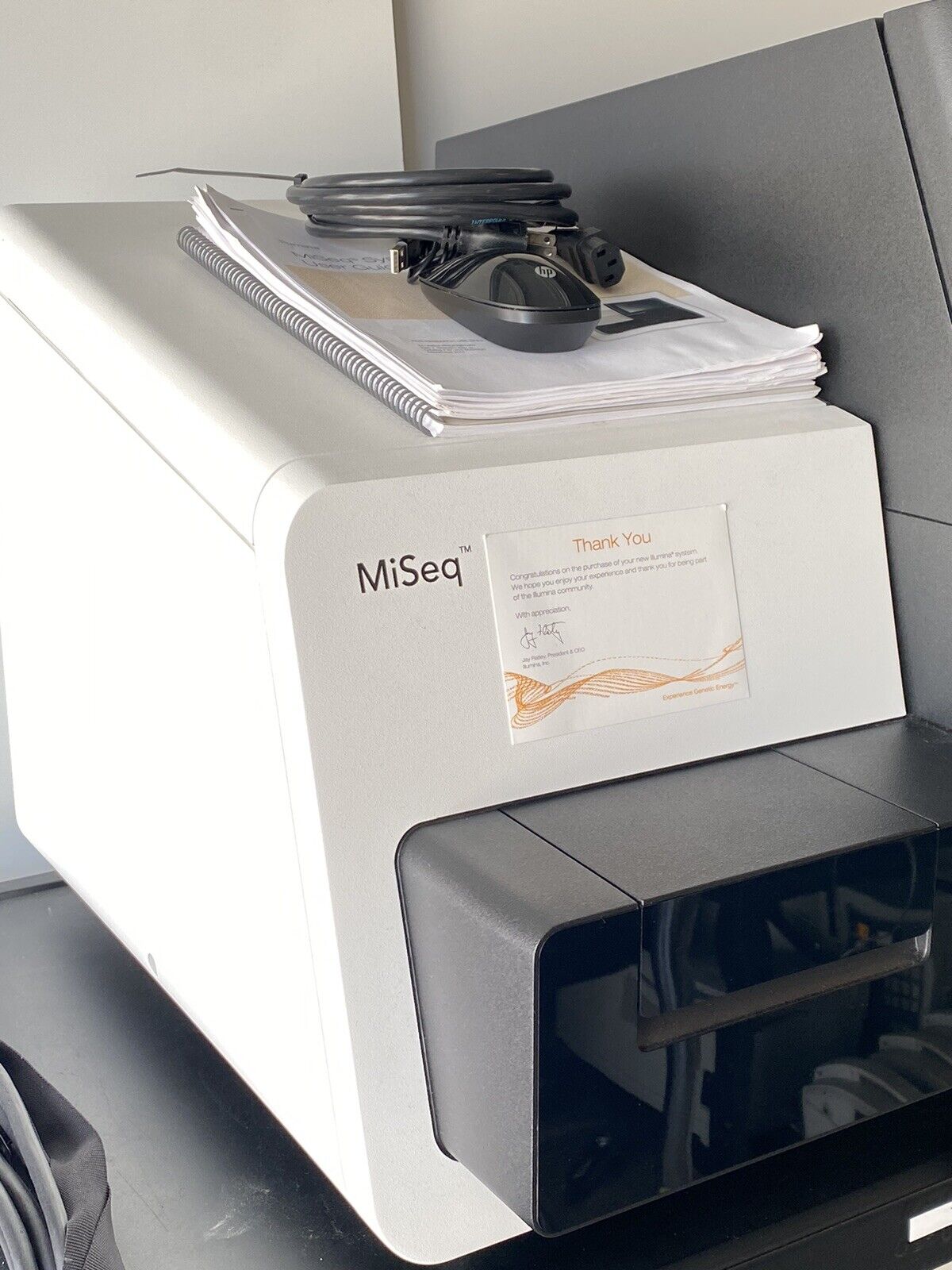 Illumina MiSeq DNA sequencer SY-410-1003